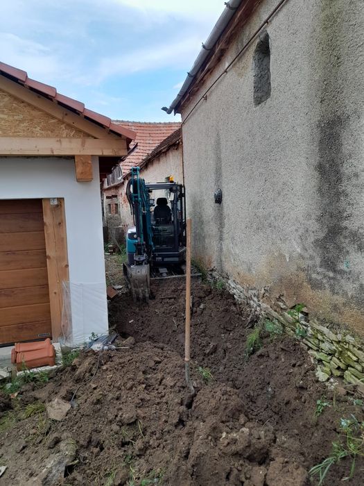 Excavații cu miniexcavator