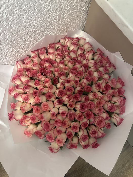 150шт роза, алматы қаласында
