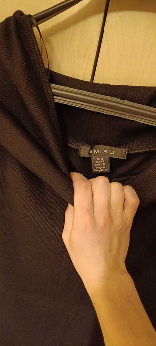 Дамски рокли с къс рък