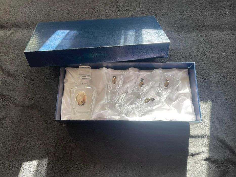 Сервиз от 6 чаши с графа от италиански кристал