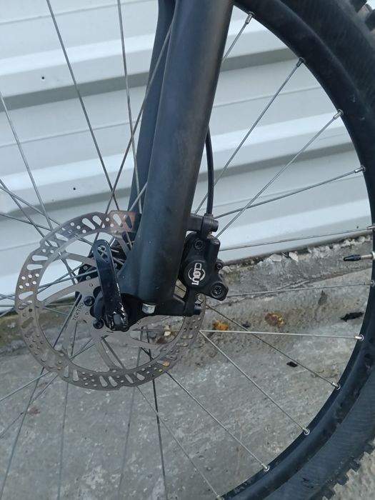 Vând bicicletă MTB 27.5