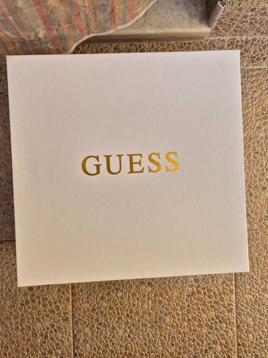 Дамски боти GUESS размер: 38