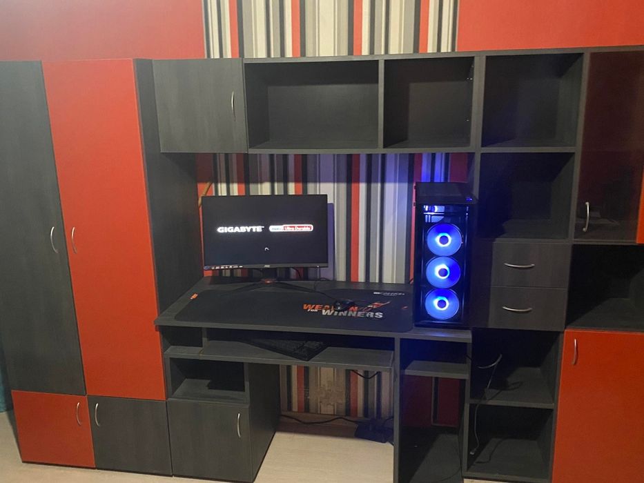 Юношеско обзавеждане за стая