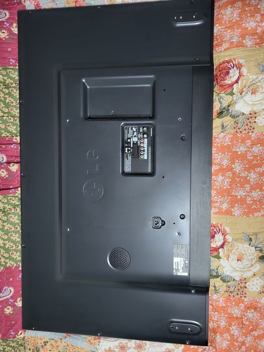 LG Smart TV 32дюйм
