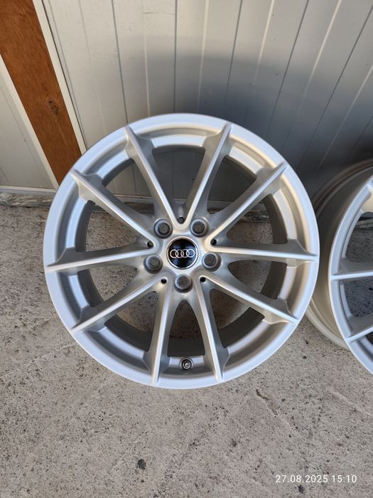 17/5/112-АУДИ А 5-НОВ модел,перфектни