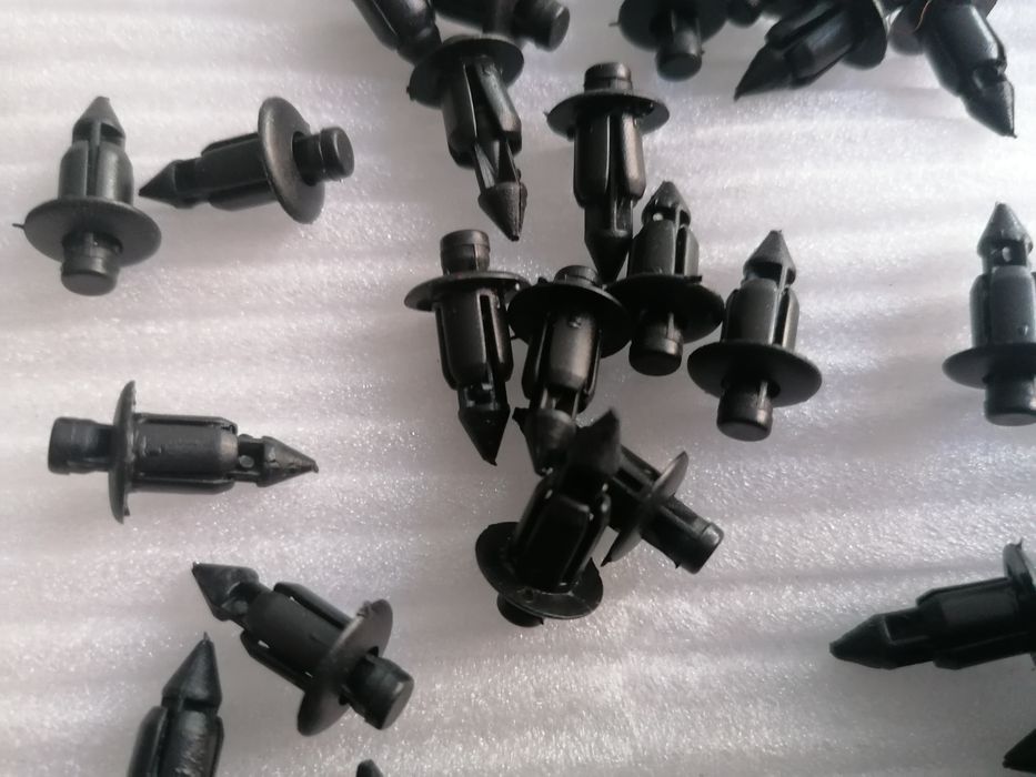 Елементи за сглобяване на мотоциклети (Скутери)