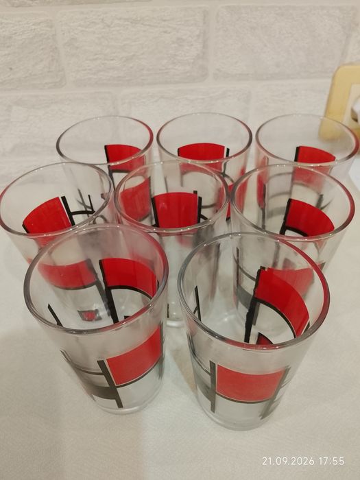 Продам стеклянные стаканы