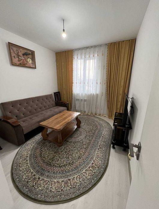 Сдается квартира  в ЖК Assalom Sohil 
Ориентир - Узбум