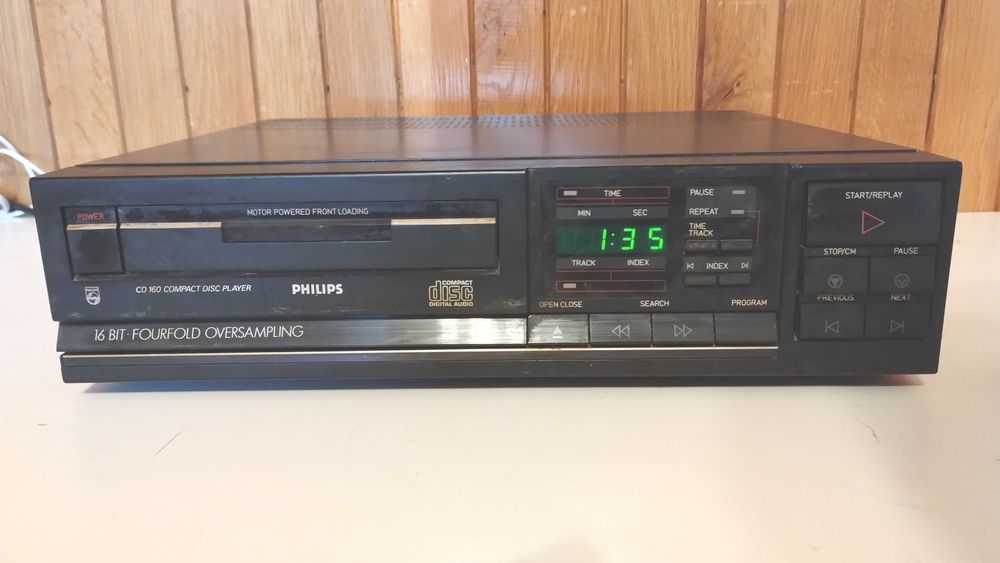 pt cd-uri audio un cd player Philips CD160