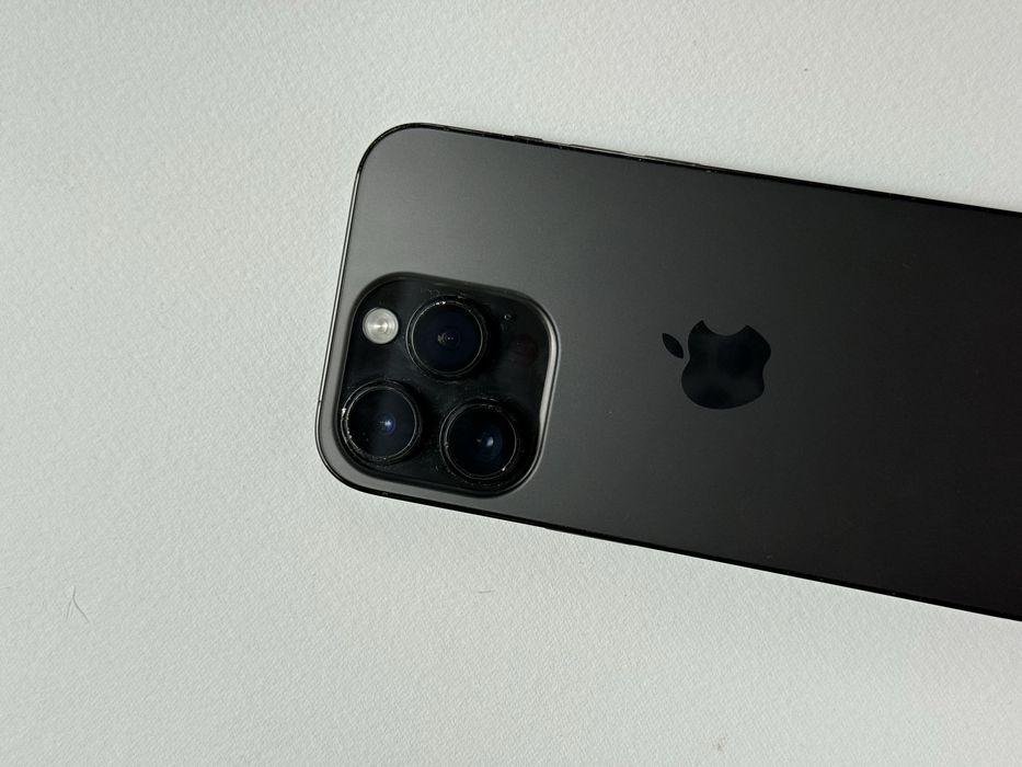 Телефон Iphone 14 PRO