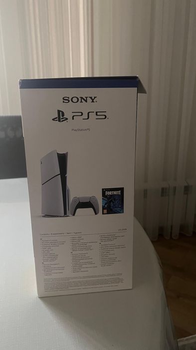 Soni ps5 (игровая приставка)