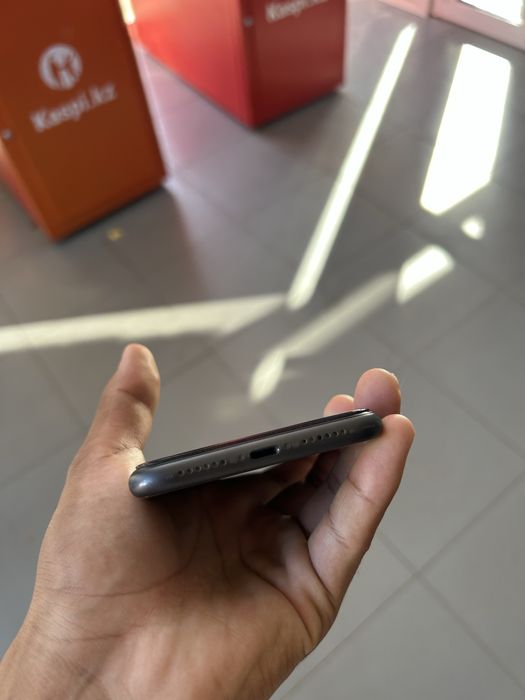 Продам Iphone 11 128gb