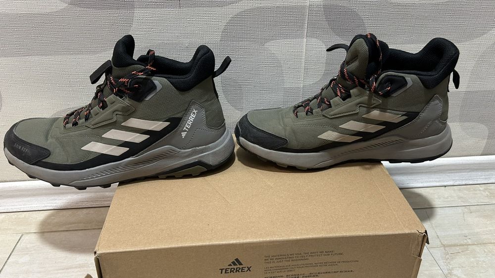 Зимни обувки adidas terrex