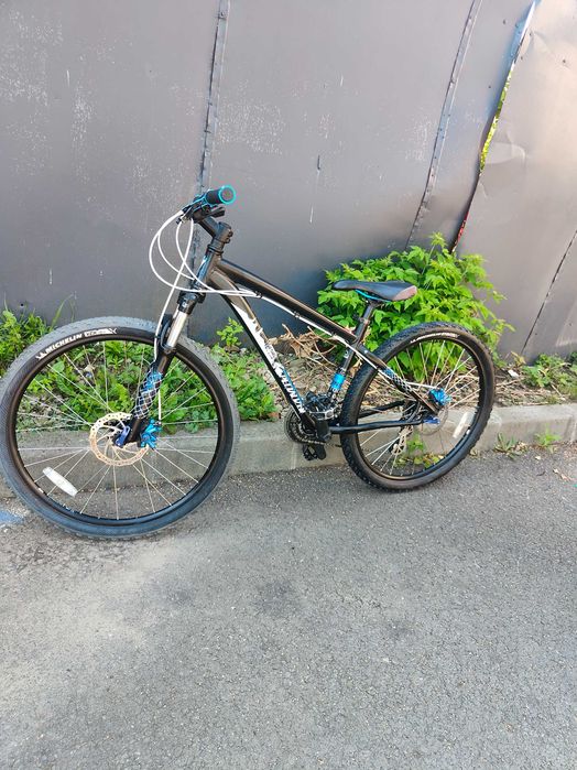 Vând 2 biciclete specialized