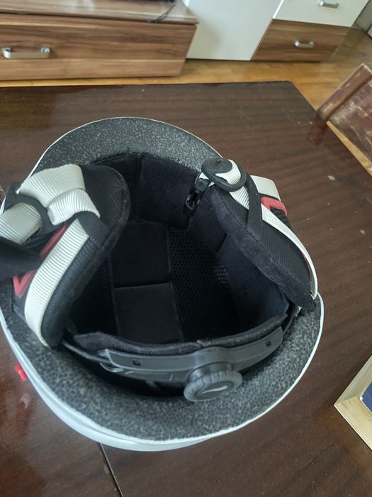 Детска каска за ски