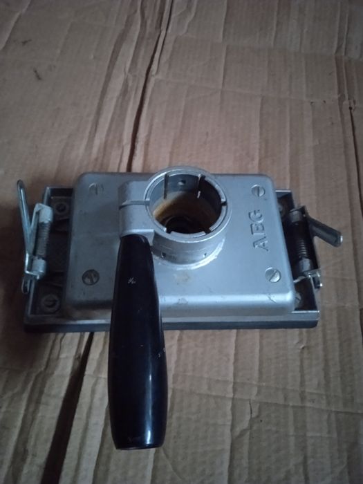 Приставка за бормашина