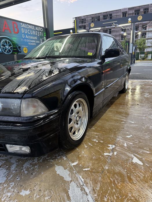 BMW 3 Series 1993 — imagine 2