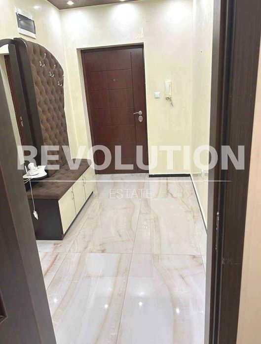 Дава се под наем Тристаен апартамент в Варна, Трошево - 80 кв.м за 700 € - Снимка #8