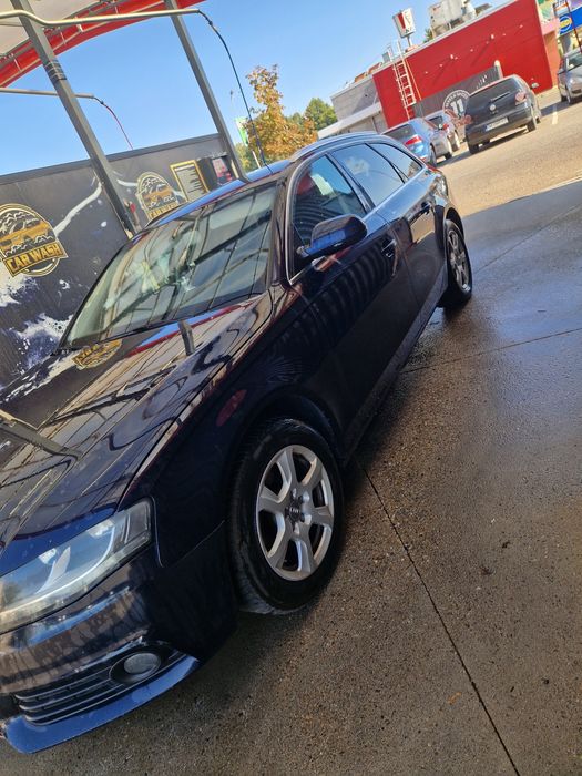 AUDI A4 Avant 2010 — imagine 3