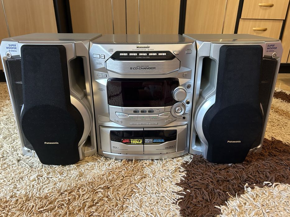 Sistem audio combina Panasonic