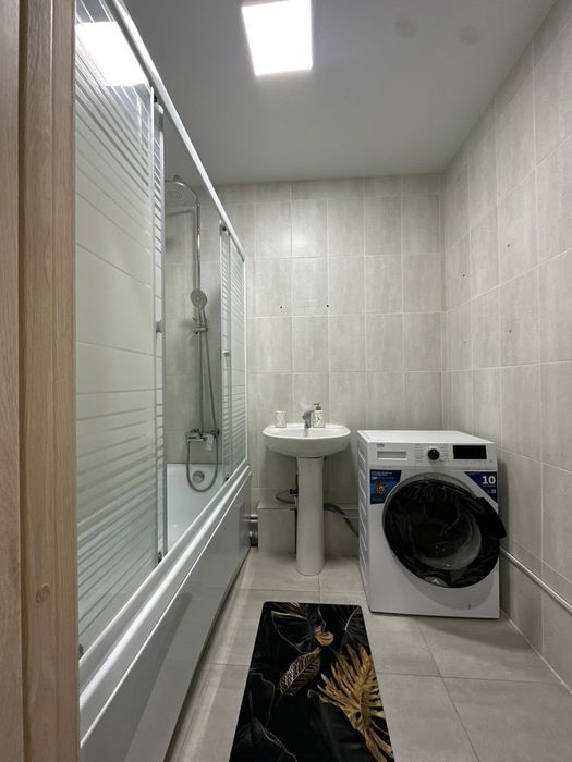 Сдам 2 комнатную квартиру