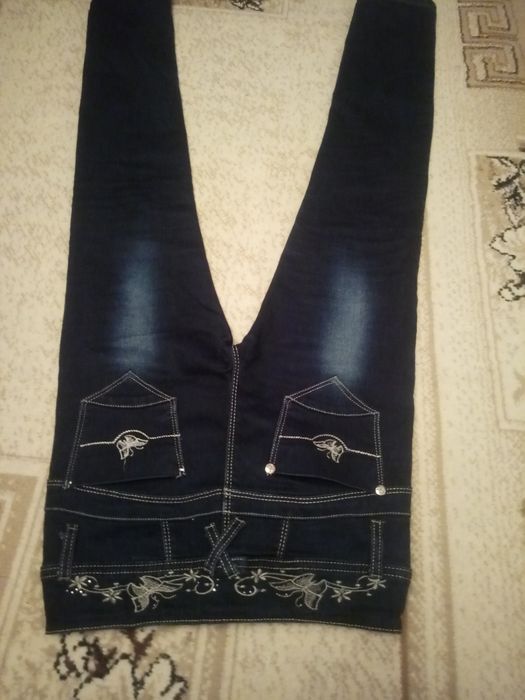 продам новые джинсы