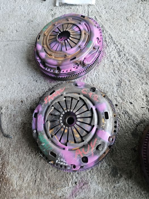 Ambreiaj Sharan 1.9 116 131 cai