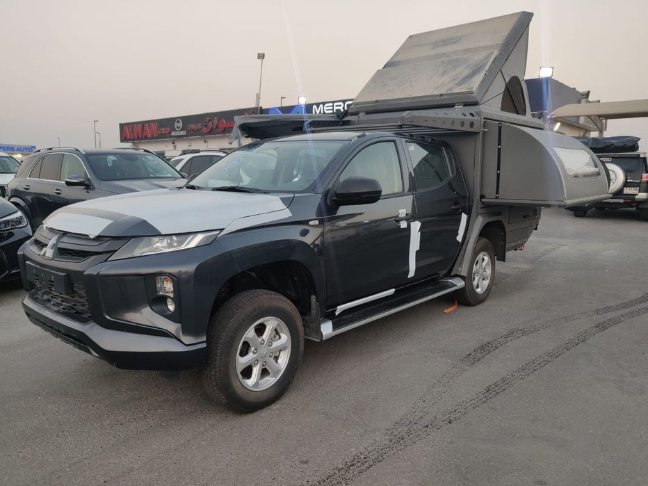 Дом на колесах на базе L200