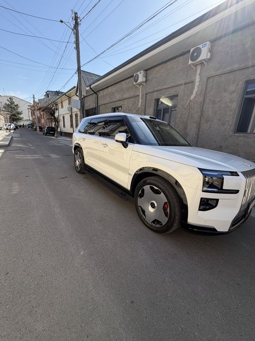 Zeekr 9 x ultra sotiladi yoki nasiya