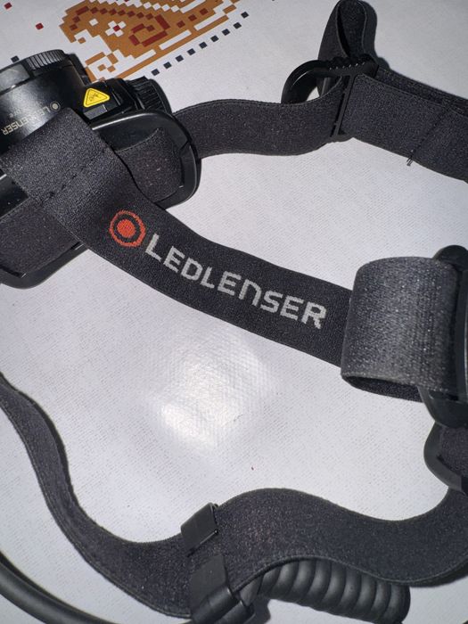 Lanterna de cap Ledlenser