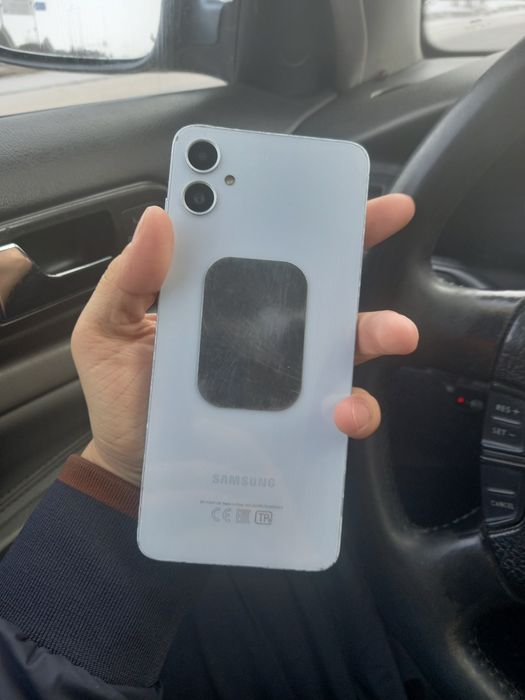 Самсунг А05 телефон