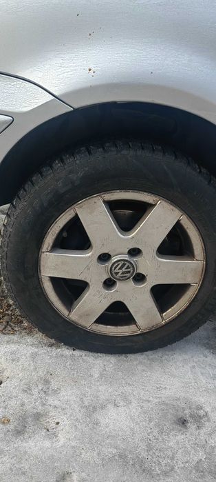 Кола за части VW polo 1.4 гас бензин