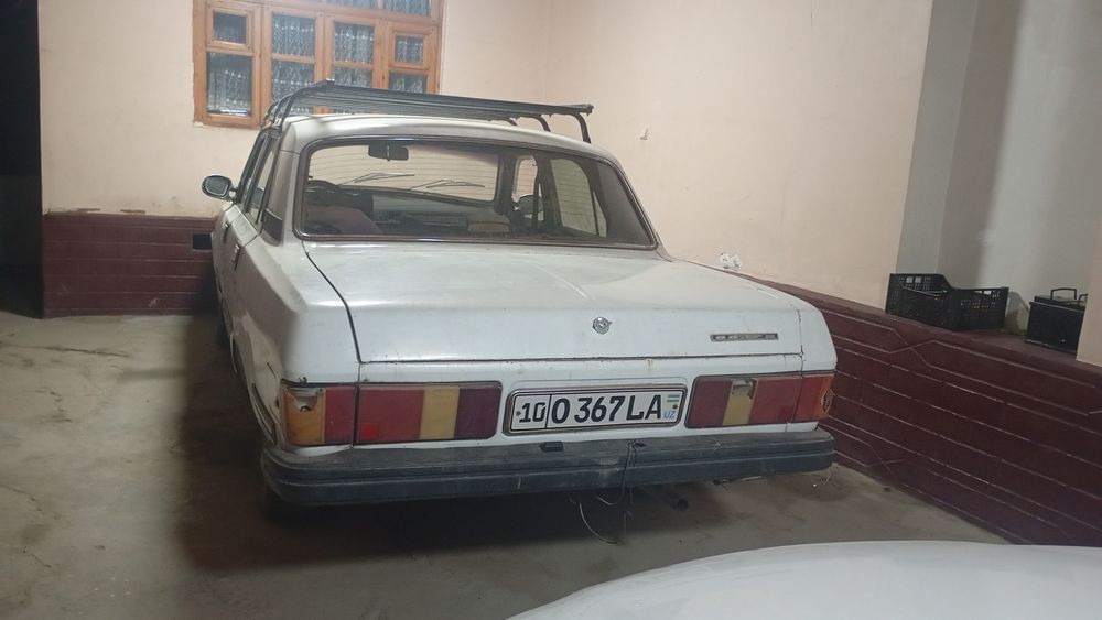 Volga 31029 Sotiladi