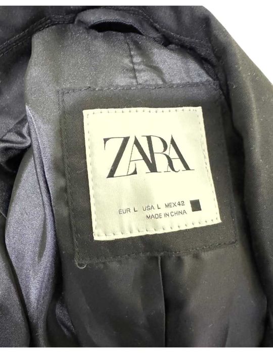 Новый оригинальный плащ от ZARA —  находка по цене ниже магазина.