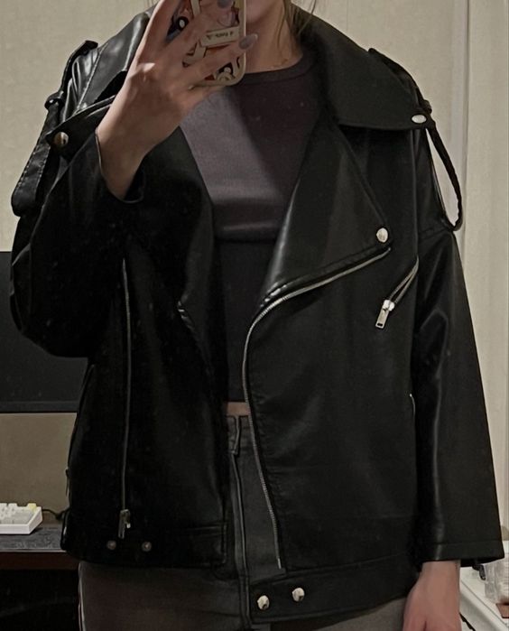 Куртка из эко кожи женская