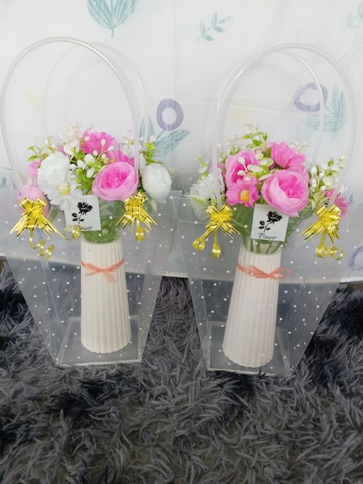 Суний ва декоратив гуллар. Навои шахар. Ассортимент мавжуд