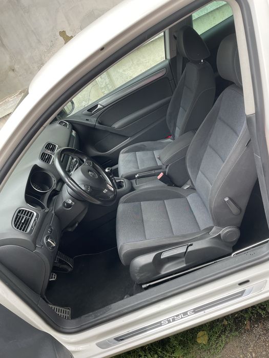 VW Golf 6 2012, 1.2 TSI Benzină -90 CP-Climatronic