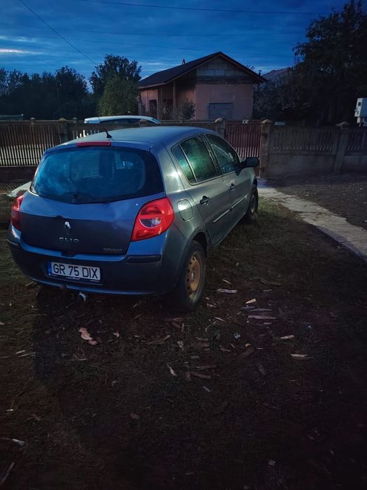 RENAULT Clio 2006 — imagine 2