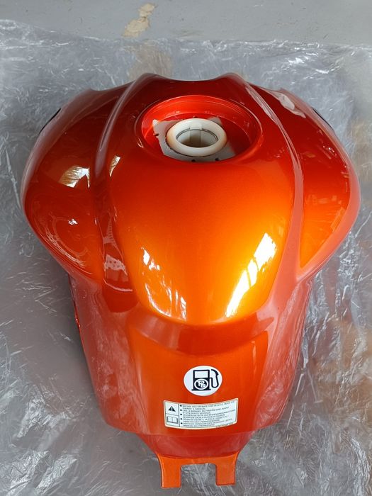 Dezmembrez Yamaha mt03 660