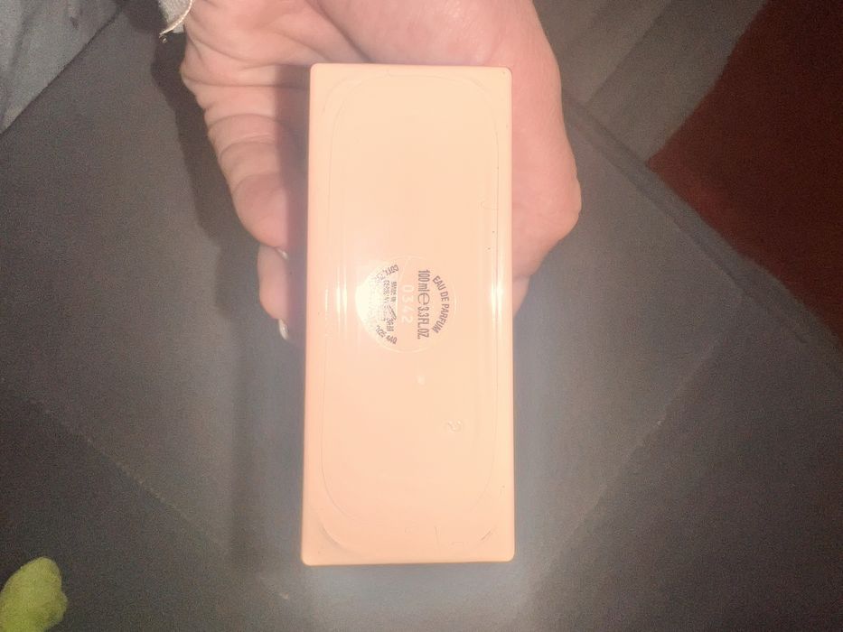 Gucci Bloom  folosit maxim 10 ml
