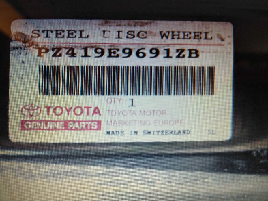 Гуми и джанти за Toyota corolla e12