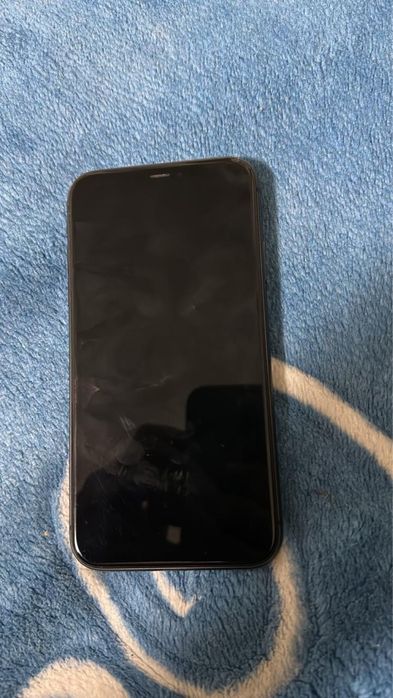 iphone 11 128 GB 76%