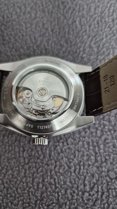 Часы Швейцария  TISSOT
