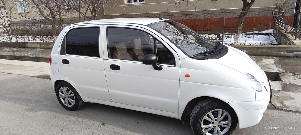 автомобиль MATIZ
