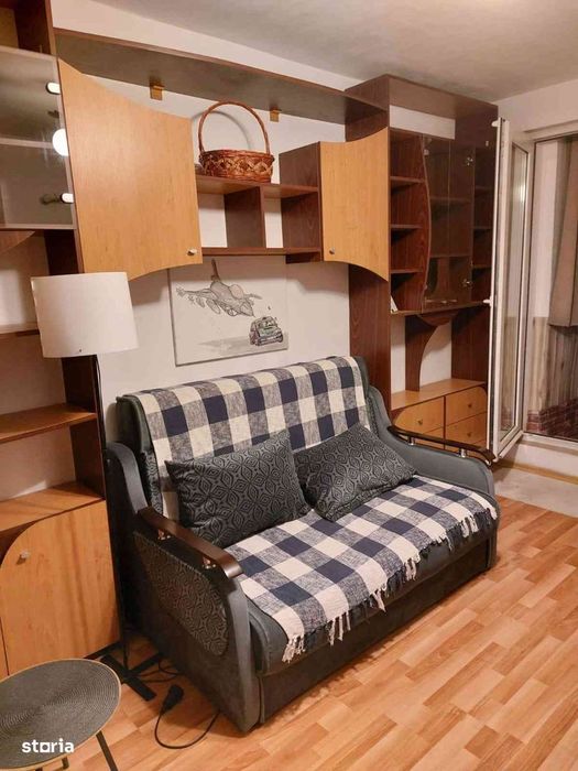 Închiriez garsonieră – Calea Vitan – 400 €/lună