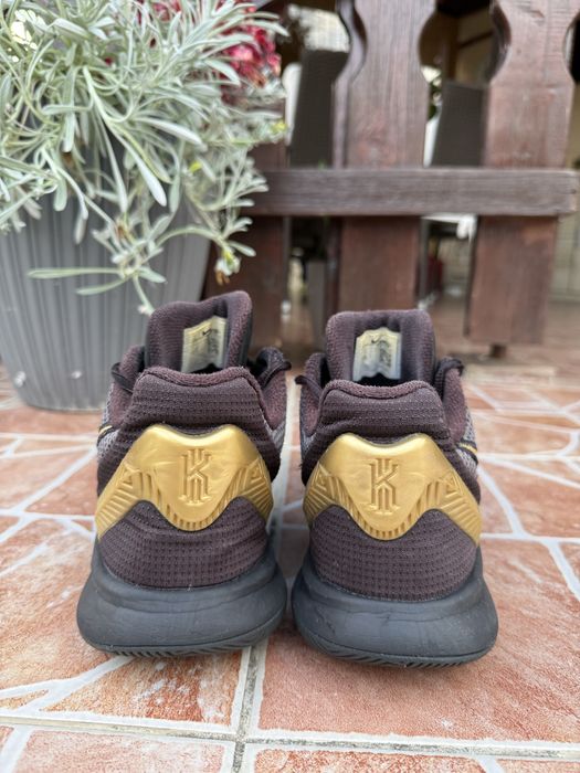 Nike Kyrie Flytrap 2