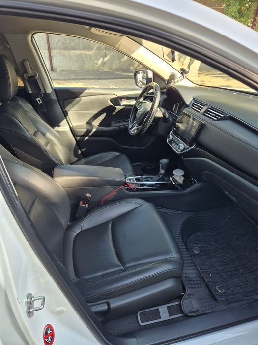 Honda crider 2023 год