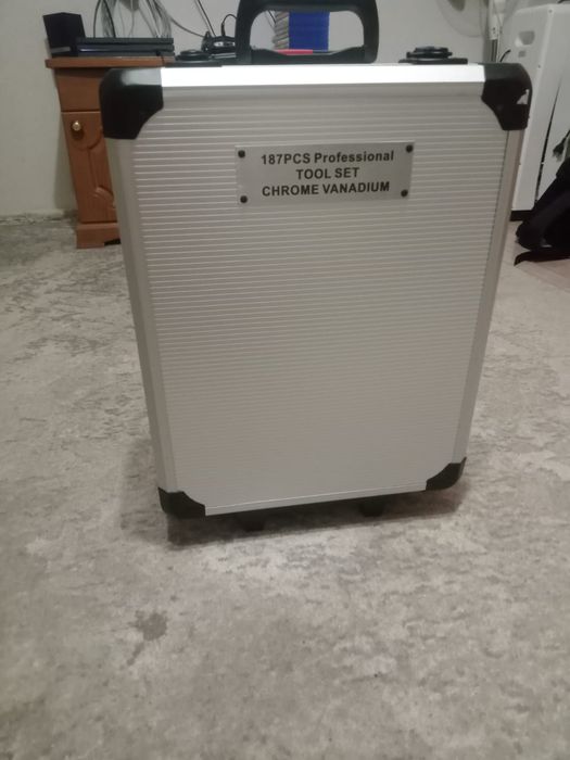 Продам инструменты