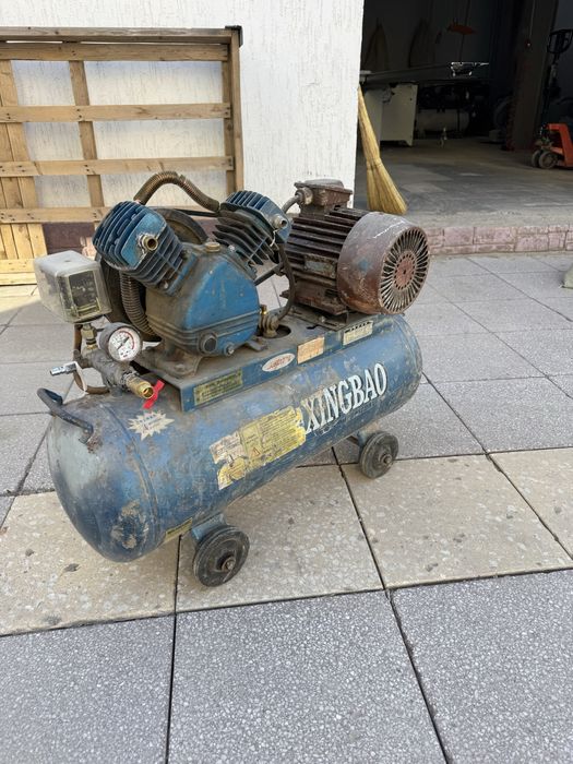 Продам компрессор