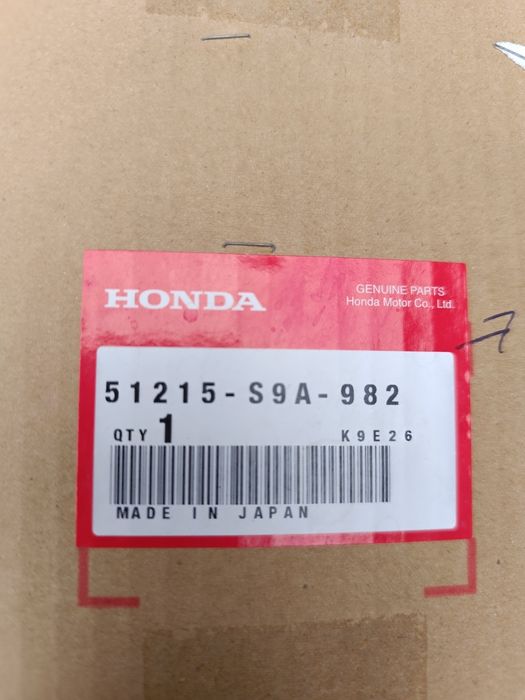 цапфа на Honda CR-V RD5 левая